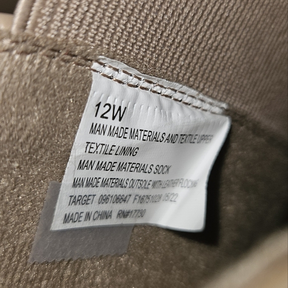 Universal Thread Celina Water Repellant Chelsea Boots, women's 12.5 - Picture 11 of 11